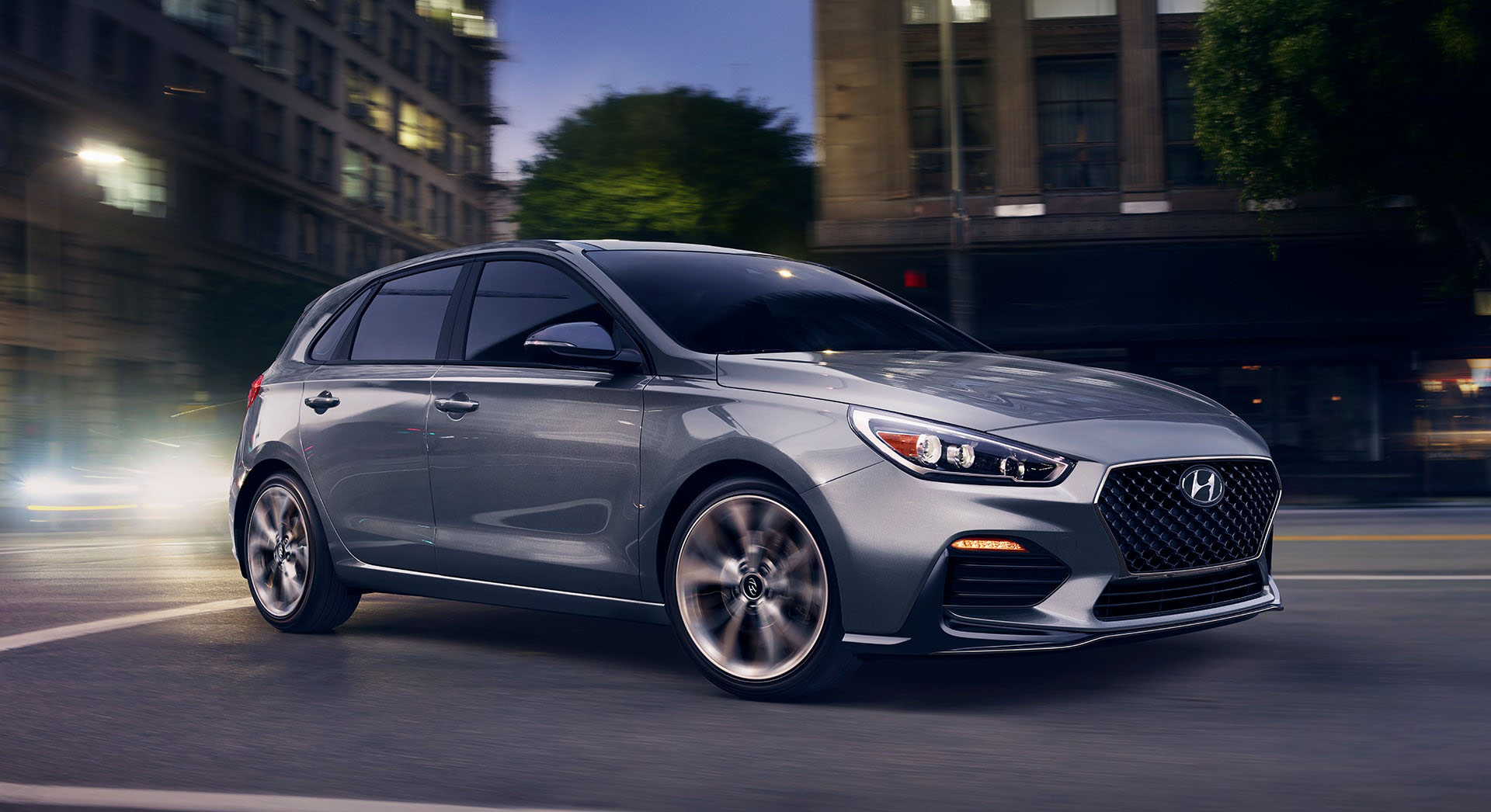 2020 Hyundai Elantra GT Main Img