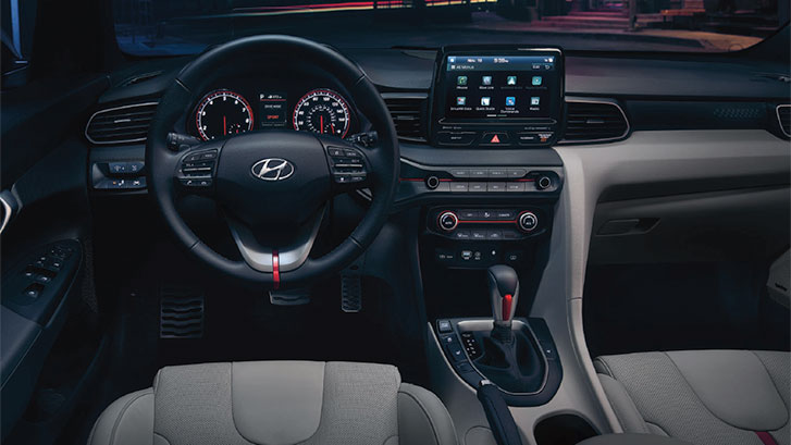 2021 Hyundai Veloster comfort