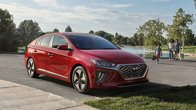 2022 Hyundai Ioniq Hybrid appearance