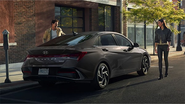 2026 Hyundai Elantra Hybrid appearance