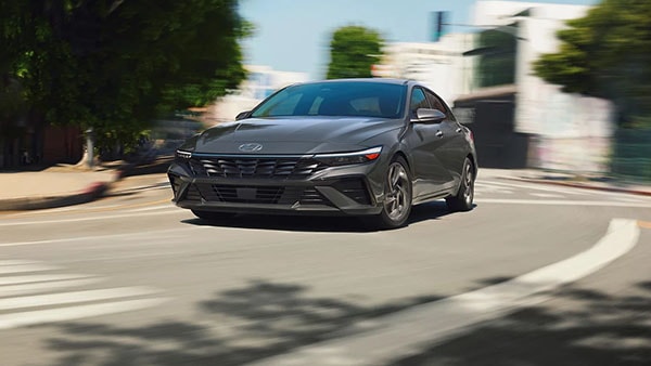 2026 Hyundai Elantra Hybrid performance