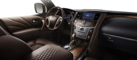 2016 INFINITI QX80 comfort