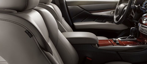 2019 INFINITI Q70 Sport Seats