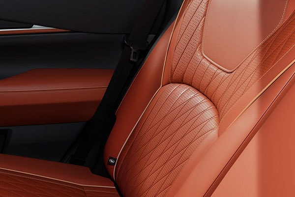2027 INFINITI QX65 comfort