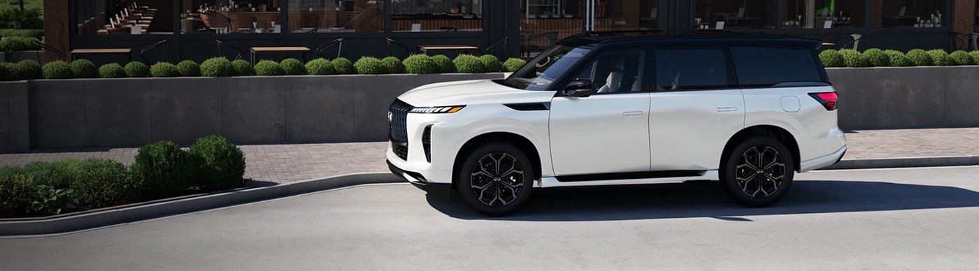 2027 INFINITI QX80 Safety Main Img