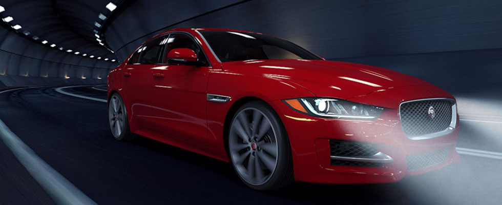 2016 Jaguar XE Sedan Main Img