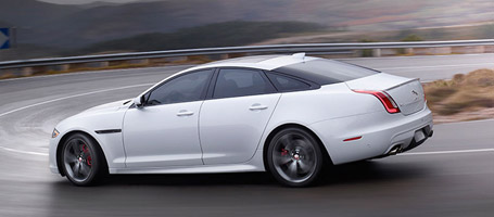 2016 Jaguar XJ performance