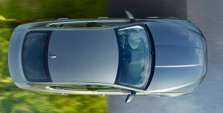 2019 Jaguar XE performance