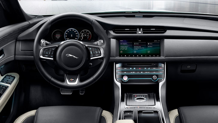 2020 Jaguar XF comfort