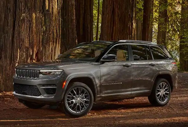 2022 Jeep Grand Cherokee appearance