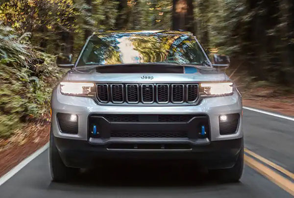 2022 Jeep Grand Cherokee appearance