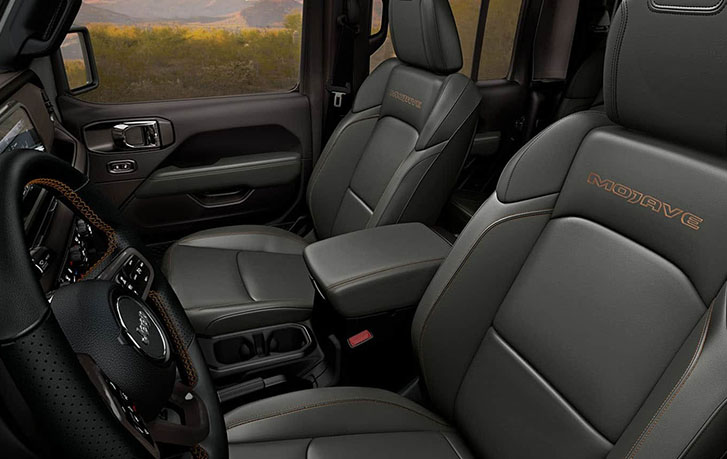 2025 Jeep Gladiator comfort