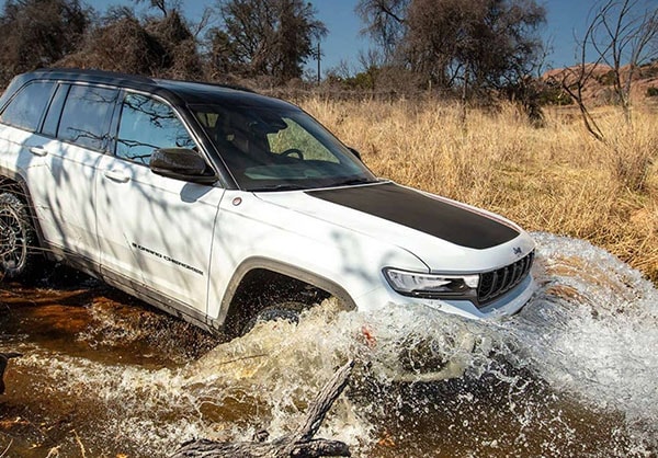 2026 Jeep Grand Cherokee performance