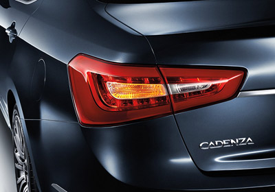 2015 Kia Cadenza appearance