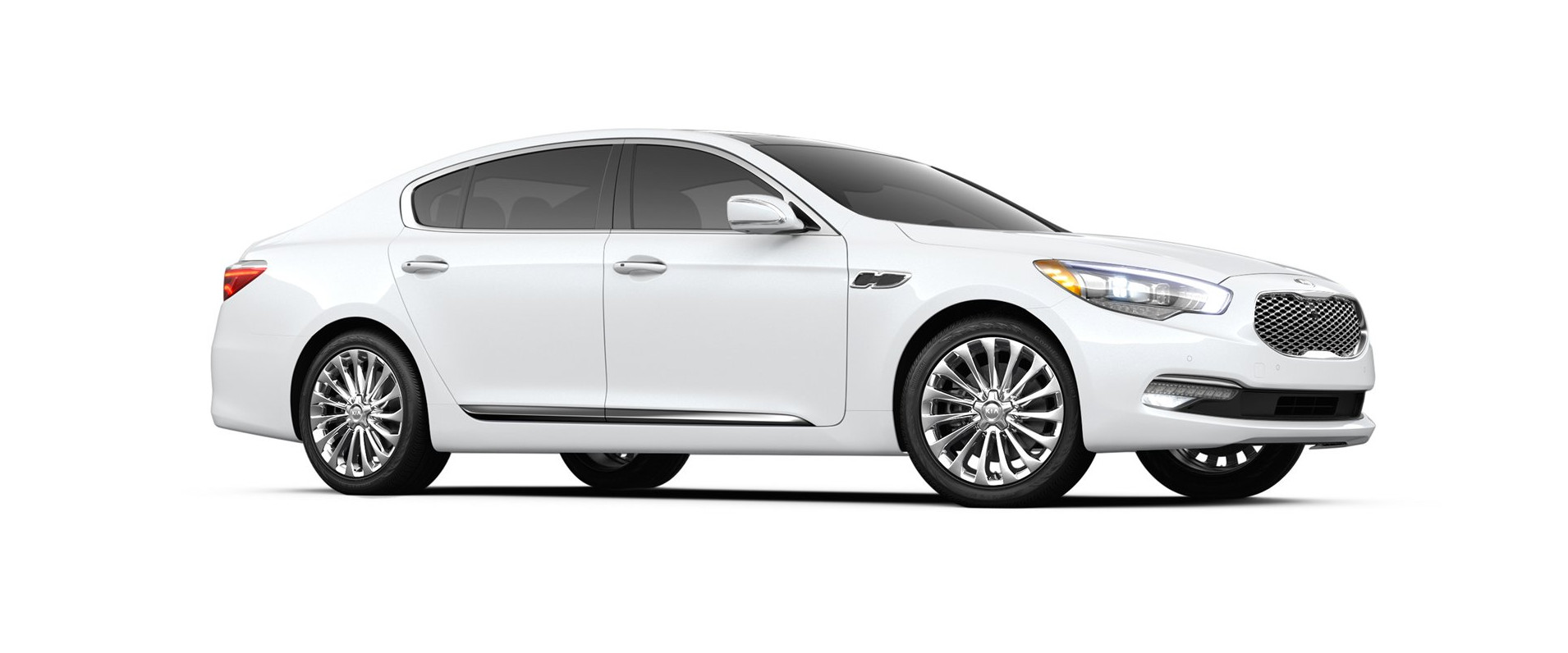 2017 Kia K900 Main Img