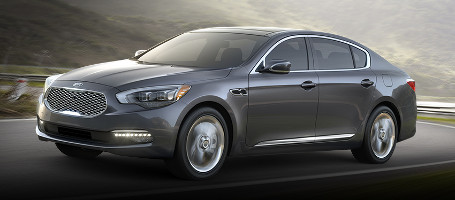 2017 Kia K900 performance