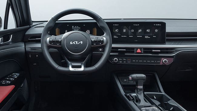 2026 Kia K5 comfort