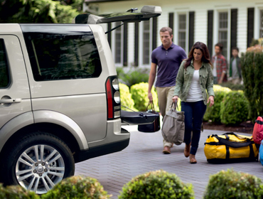 2016 Land Rover LR4 appearance