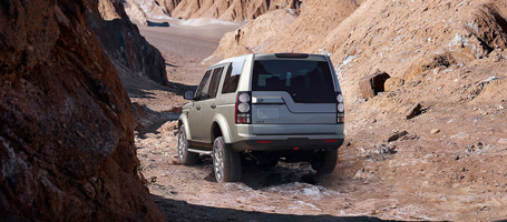 2016 Land Rover LR4 performance