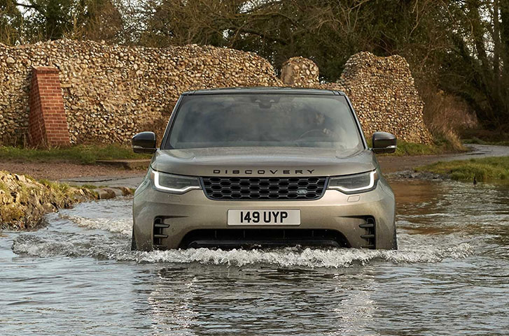 2021 Land Rover Discovery safety