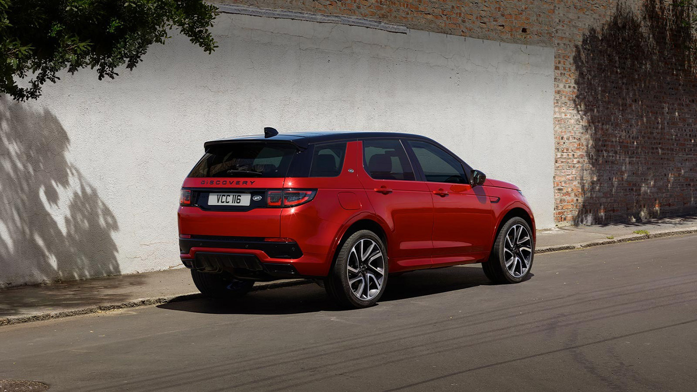 2023 Land Rover Discovery Sport Appearance Main Img