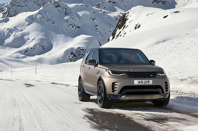 2023 Land Rover Discovery performance