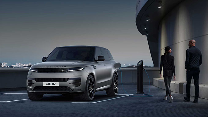 2025 Land Rover Range Rover Sport appearance