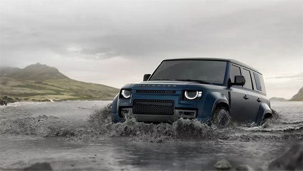 2026 Land Rover Defender OCTA performance