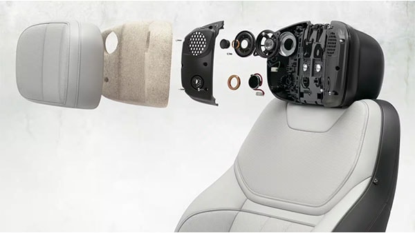 2026 Land Rover Range Rover Sport comfort