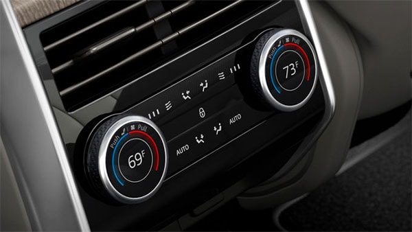 2027 Land Rover Range Rover comfort