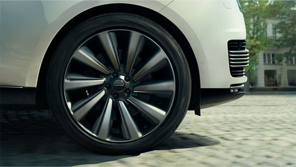 2027 Land Rover Range Rover safety