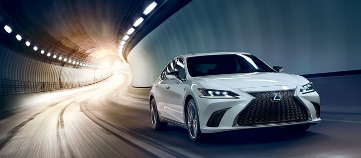 2020 Lexus ES performance