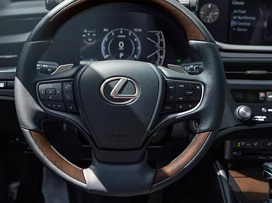 2022 Lexus ES comfort