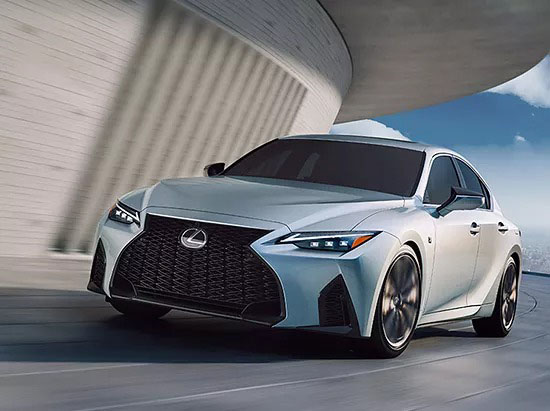 2022 Lexus IS performance