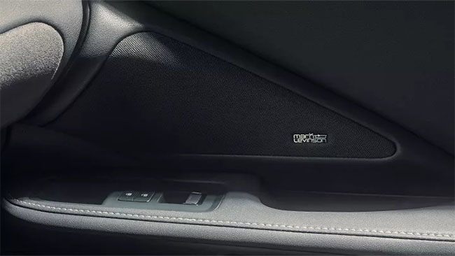 2026 Lexus TX comfort