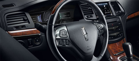 2015 Lincoln MKS comfort