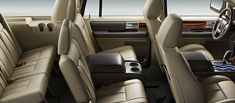 2017 Lincoln Navigator comfort