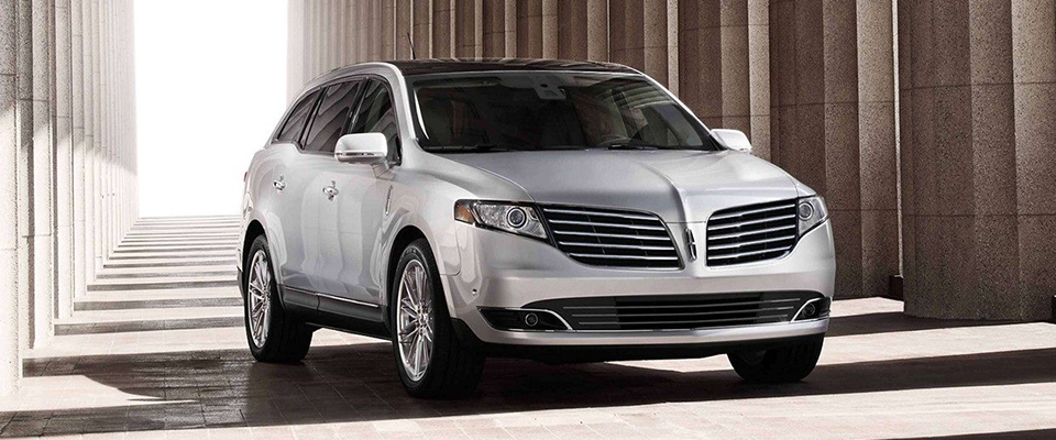 2019 Lincoln MKT Main Img