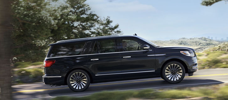 2019 Lincoln Navigator performance