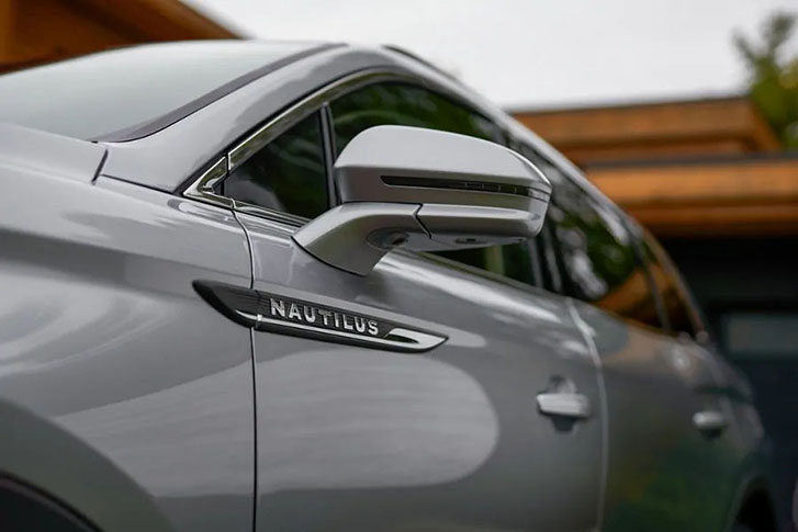 2021 Lincoln Nautilus appearance