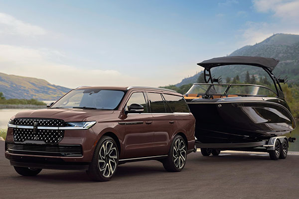 2027 Lincoln Navigator performance