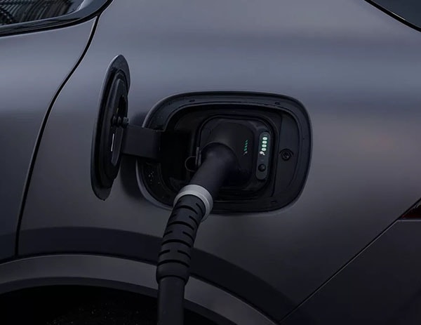 2026 Maserati Grecale Folgore performance