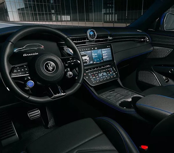 2026 Maserati Grecale comfort