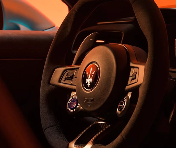 2027 Maserati MCPura comfort