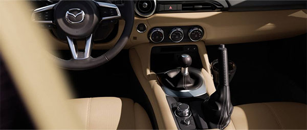 2026 Mazda MX-5 Miata RF comfort