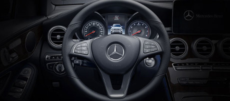 2018 Mercedes-Benz GLC Coupe steering wheel