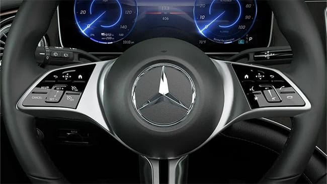 2026 Mercedes-Benz EQE SUV comfort