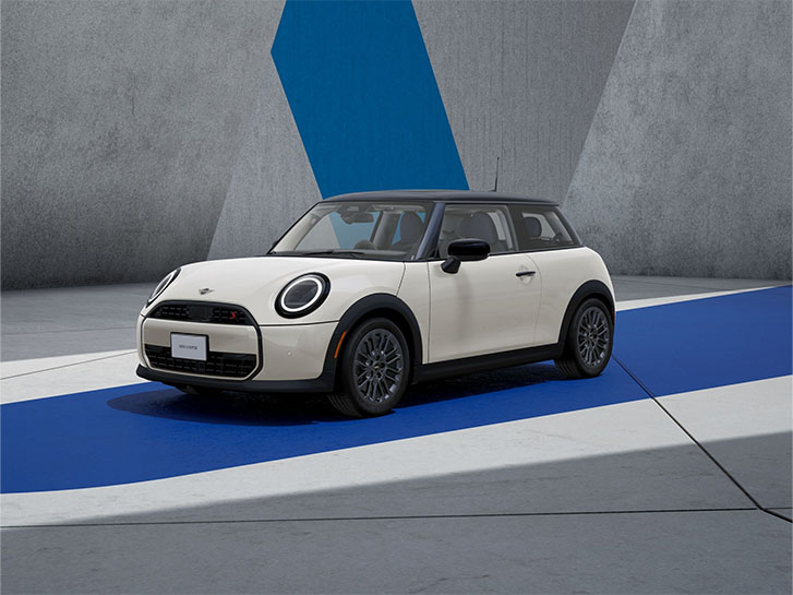 2025 Mini Hardtop 2 Door performance