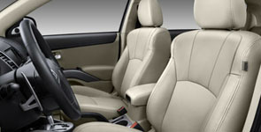 2013 MITSUBISHI Outlander comfort