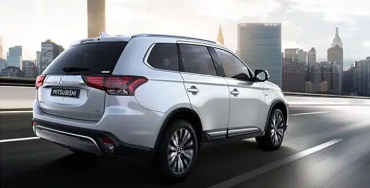 2020 MITSUBISHI Outlander performance